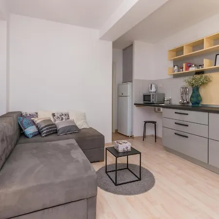 Apartamento Lovely In With Wifi