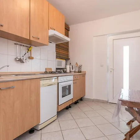 Apartamento Lovely In With Wifi *